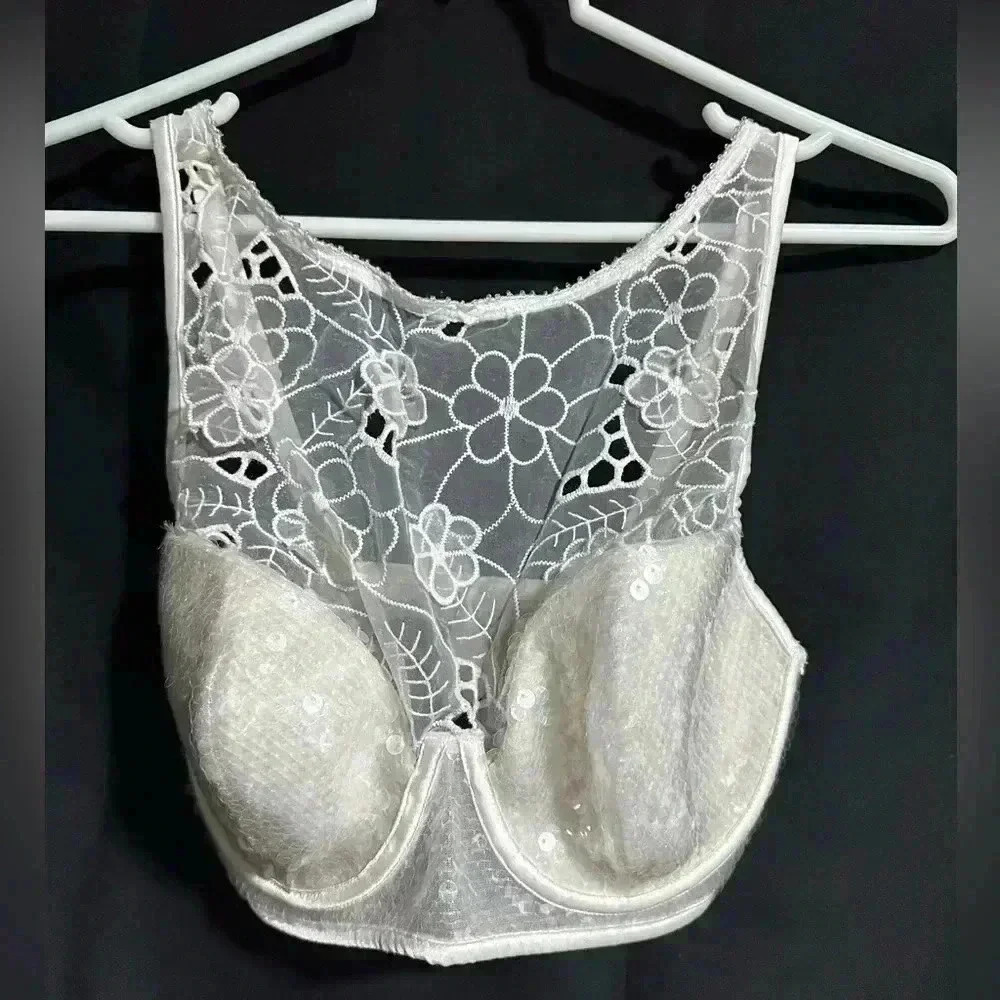 NWOT Victoria’s Secret Dream Angels High Neck Sequins Demi 34DD Bra Bralette